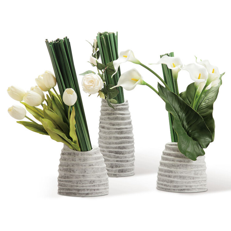 Ceramic Vase: (18x17x9)cm, Mixed White